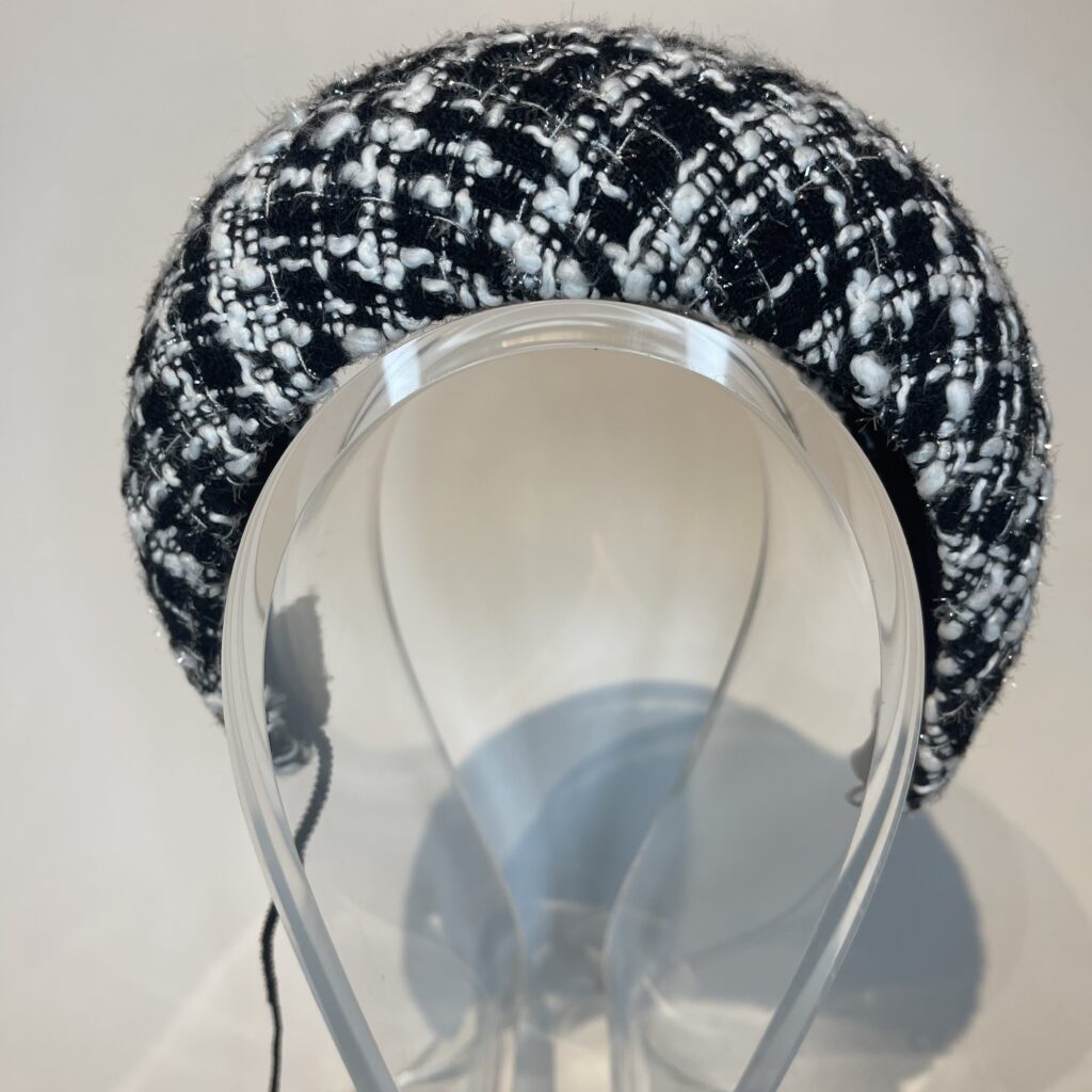 Handmade headband “Penha”, black and white wool with silver lurex